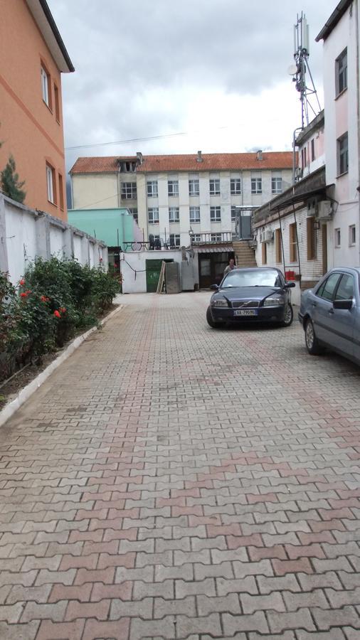 Hotel Gjallica Kukes Exterior foto